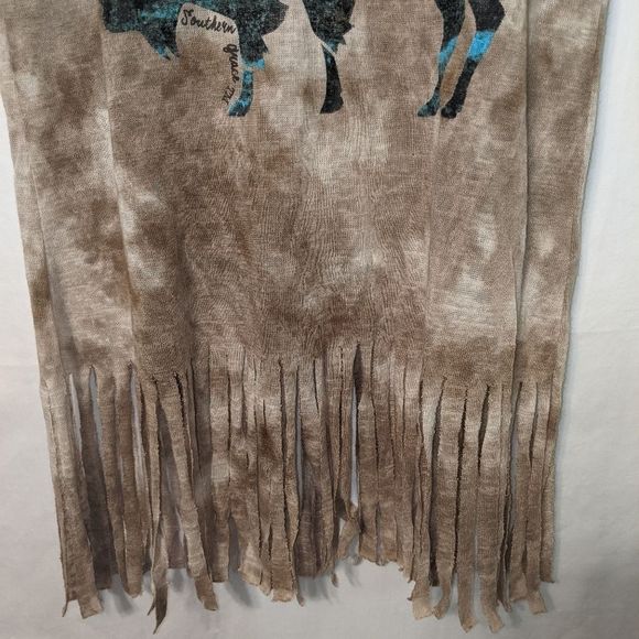 Southern Grace Buffalo Roam Free top with Fringe Size Medium - Picture 7 of 9